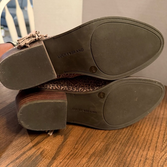 Lucky Brand Felisie Tassel Ankle Boots Size 9 Leopard Print Booties - Picture 4 of 7